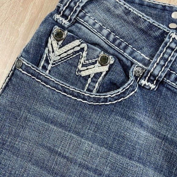 Rock & Roll Cowgirl Womens Mid Rise Bootcut Jeans Size 29 Embroidered Stretch - Picture 9 of 12